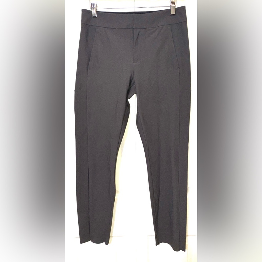 Athleta Wander Slim Ankle Zip Pants dark grey Size 8 Stretch Travel Utility